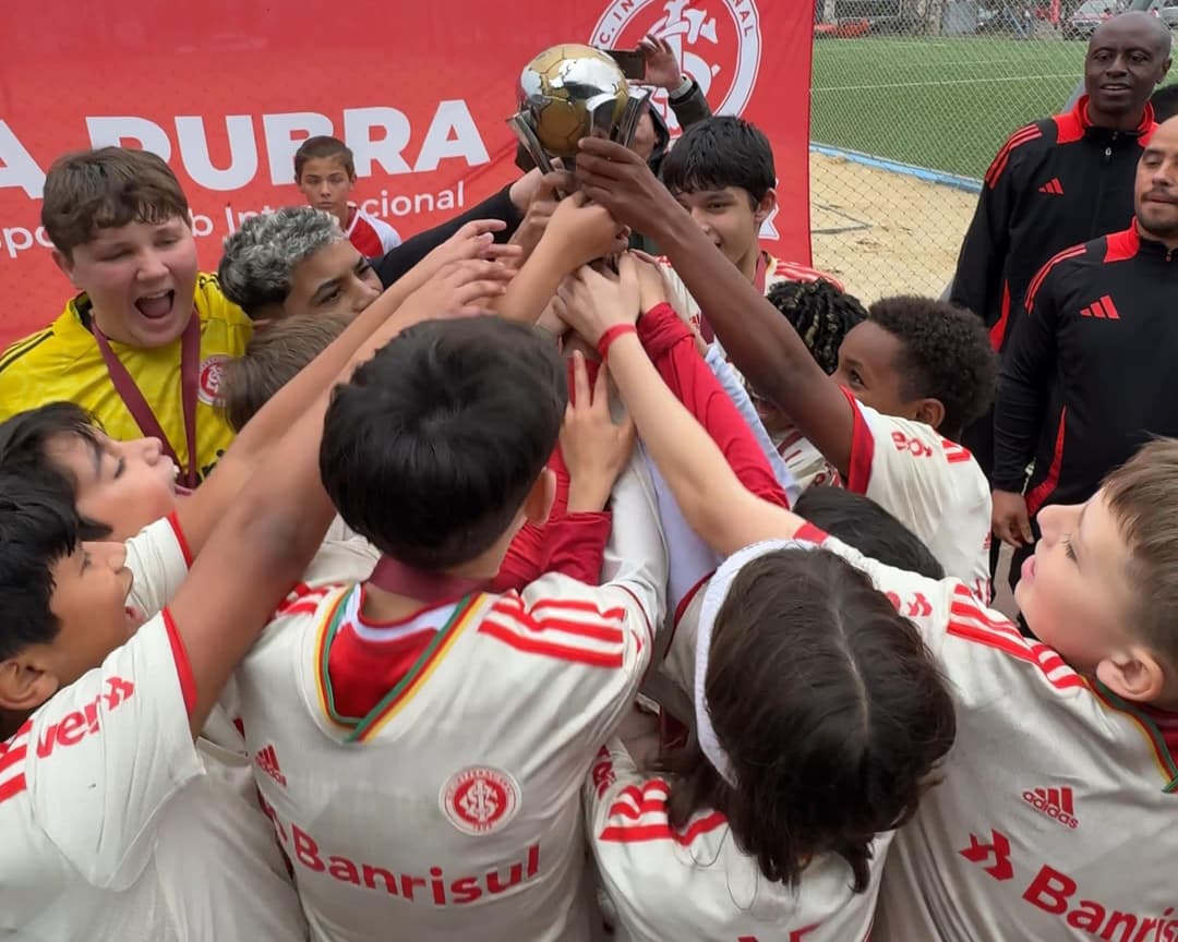 Escola Rubra realiza torneio inspirado do Mundial de Clubes do Internacional