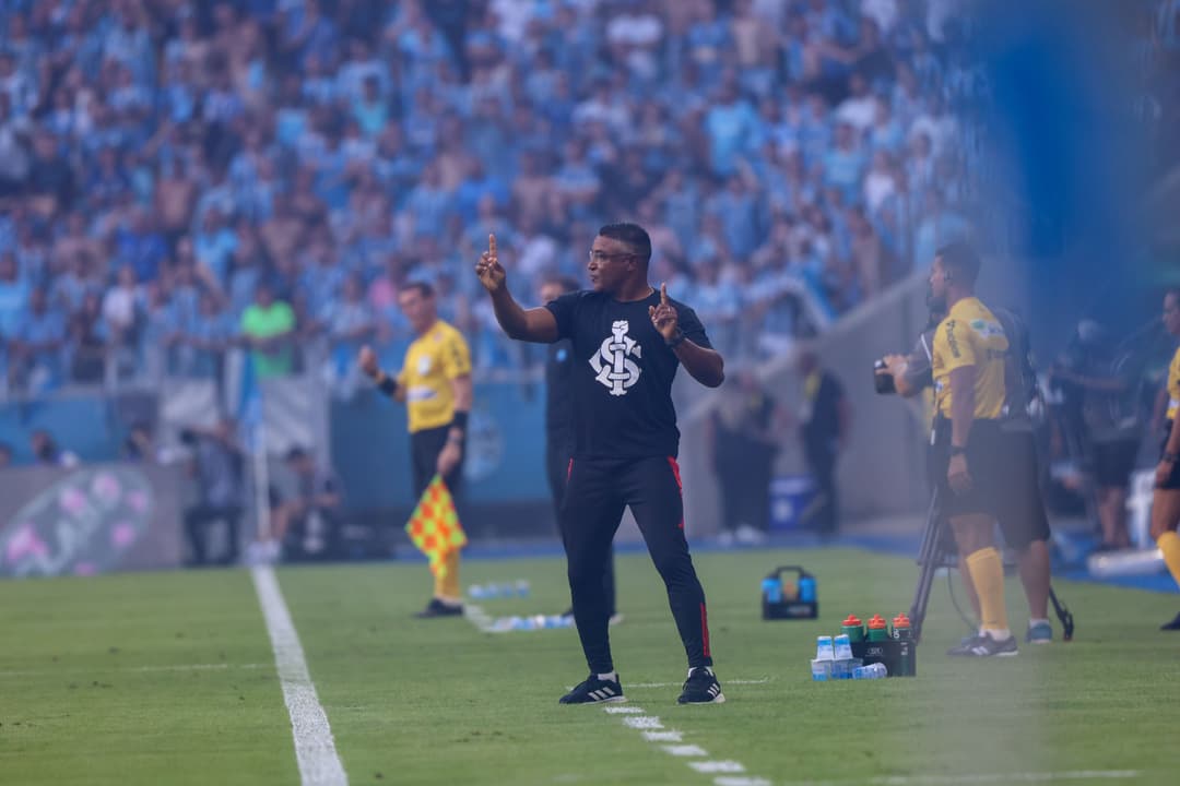 "Foi um grande resultado, mas a gente sabe que não tem nada definido", comenta R...