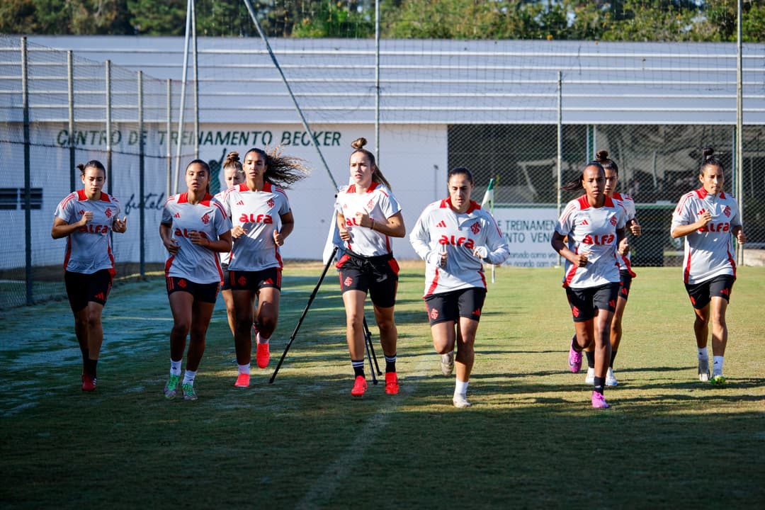 Gurias Coloradas se preparam para o clássico no Brasileiro